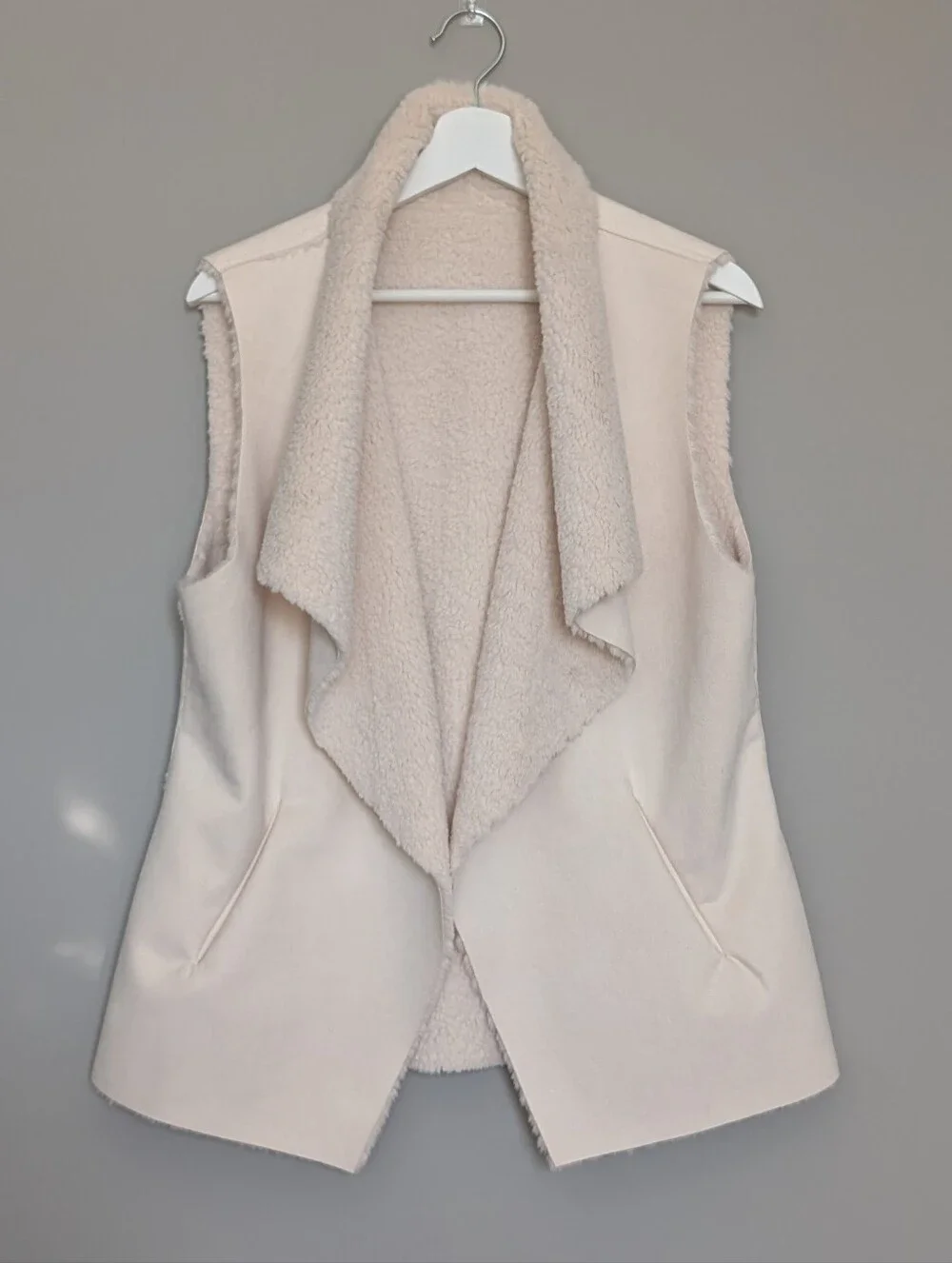 Le Luce Cream Faux Suede and Shearling Open Front Vest